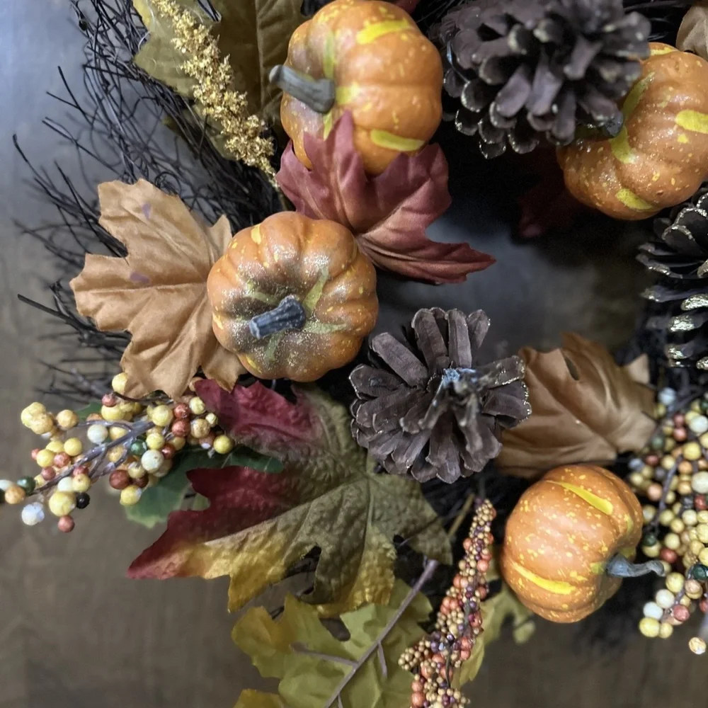 Fall Grapevine Wteath Pumpkins Gourds Pine Cones 18” Diameter